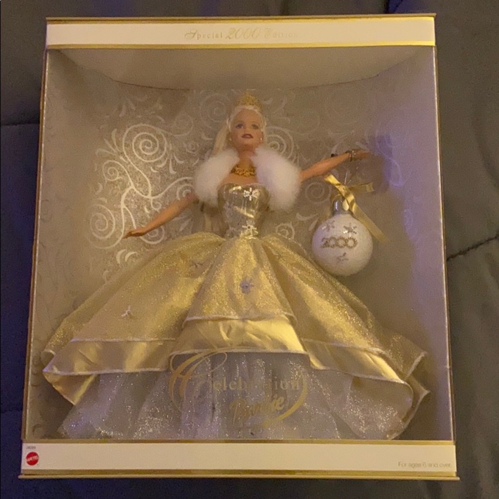 Original Barbie Holiday edition 2000.Brand new